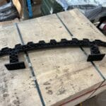 Усилитель гребень переднего бампера TESLA Model SR 1056837-00-D