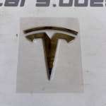TESLA MODEL Y эмблема 1494949-00-A