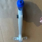 Tesla Model 3, Tesla Model Y Рычаг передней подвески нижний левый/правый 104434100D