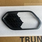 Накладка правой противотуманной фары Ford Escape MK3 2017-2019 (GJ5Z-17K946-AA)