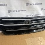 Решетка радиатора Ford Escape MK3 2017-2019, черный глянец (GJ5Z-8200-CC)