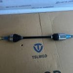 Tesla Model 3 Полуось передняя левая/правая 104411900d