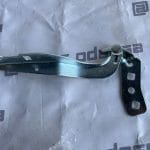 Петля капота права Ford Escape 2020-2023 (LJ6Z-16796-A)