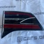 Ліхтар внутрішній правий Tesla Model X Plaid 2022 (1565492-00-C)