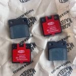 Комплект задних тормозных колодок ручника для Tesla Model X (2016–2019)