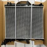 Радиатор охлаждения двигателя MITSUBISHI L200 (2006) 2.5 TDIC — 1350A346