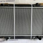 Радіатор охолодження двигуна TOYOTA LAND CRUISER J80 1995-1998 4.5 B (16400-66101 / 16400-66100)