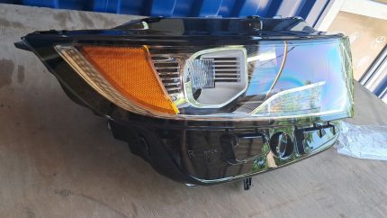 Фара передняя правая Ford Edge 2015-2018 (FT4Z-13008-F)