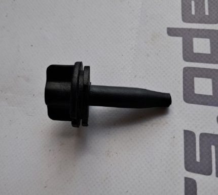 Крепление радиатора Ford Edge 2015–2018 (F2GZ-8A193-A)