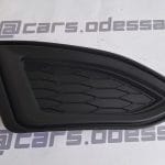 Заглушка противотуманной фары правая Ford Edge 2015–2018 (FT4Z-17B814-AA)