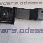 Кронштейн переднего бампера верхний правый Tesla Model 3 2024–2026 (Highland) (OEM 1711756-00-E)