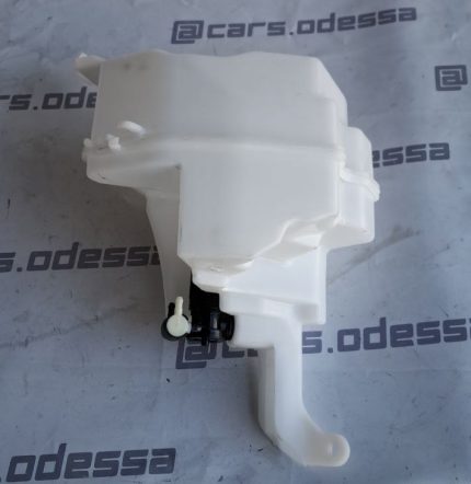 Бачок стеклоомывателя Nissan Rogue Sport 2017–2022 28910-6MA1A