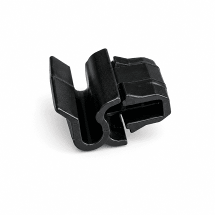 Фиксатор переднего багажника Tesla Model 3 Model Y 1472872-00-C